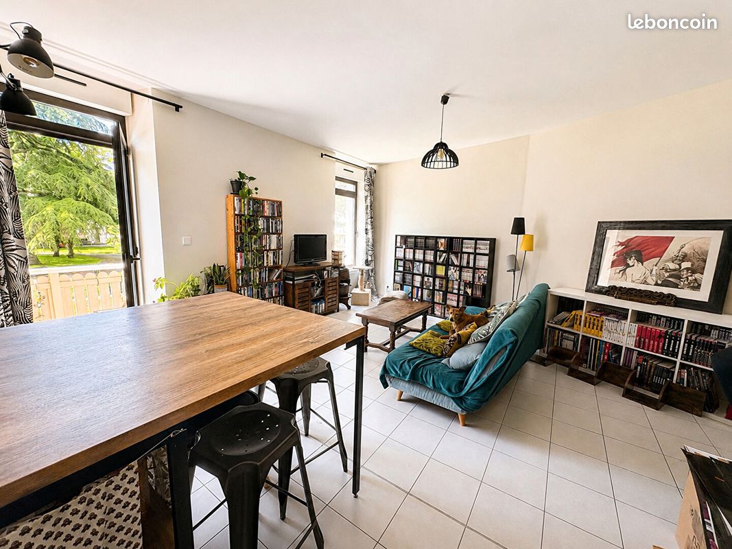 Appartement 2 pièces 58 m² · à Chambéry · 58 m² · 225 000 €