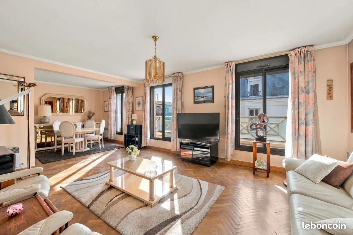 Appartement 5 pièces 112 m² · à Saint-Maurice · 112 m² · 899 000 €