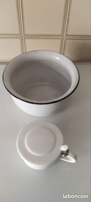 Pot de chambre vintage (image 1)