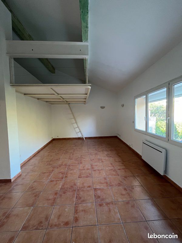Appartement 2 pièces 56 m² · à Toulon · 56 m² · 799 €/mois
