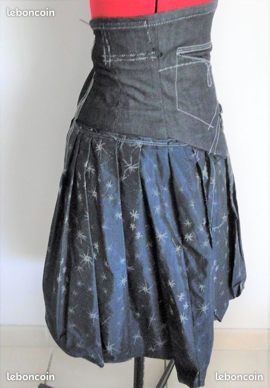 Jupe Mini Noire Marithé Et François Girbaud - Taille 40 - Viscose Mélange - Occasion Très Bon état