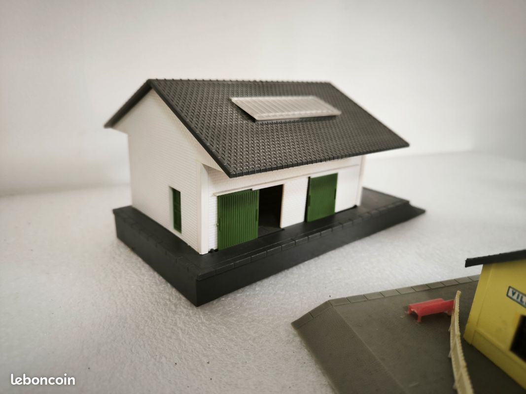 Maquette 21 : chapelle savoyarde, Jouef, Ho (1/87) - Modélisme