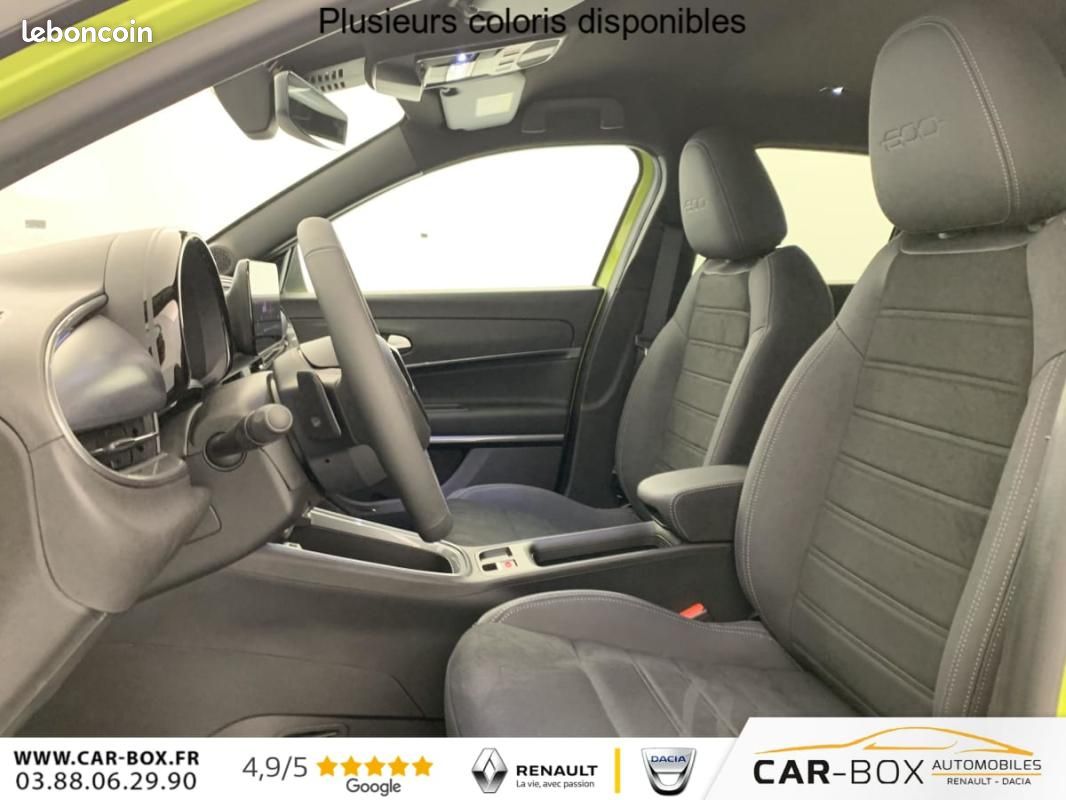 Fiat 600 T-Gen 3 1.2 Hybrid 145ch eDCT6 Sport (image 19)