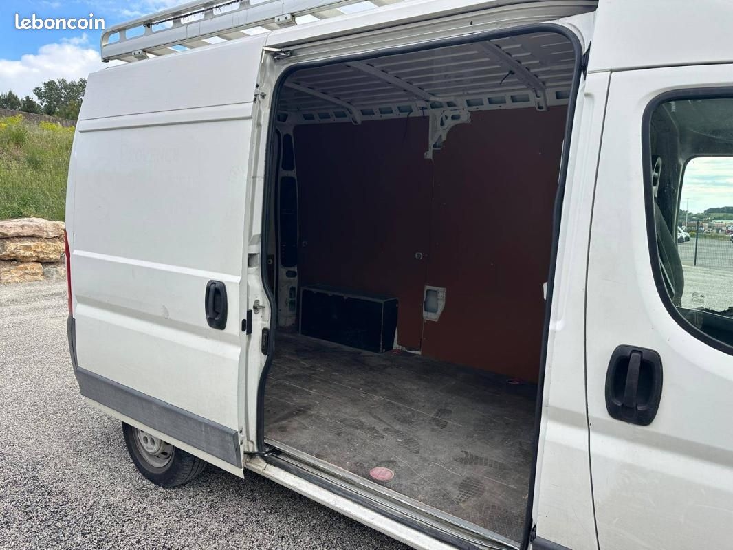 Citroën Jumper FOURGON TOLE 33 L2H2 HDi 130 FAP CONFORT (image 7)