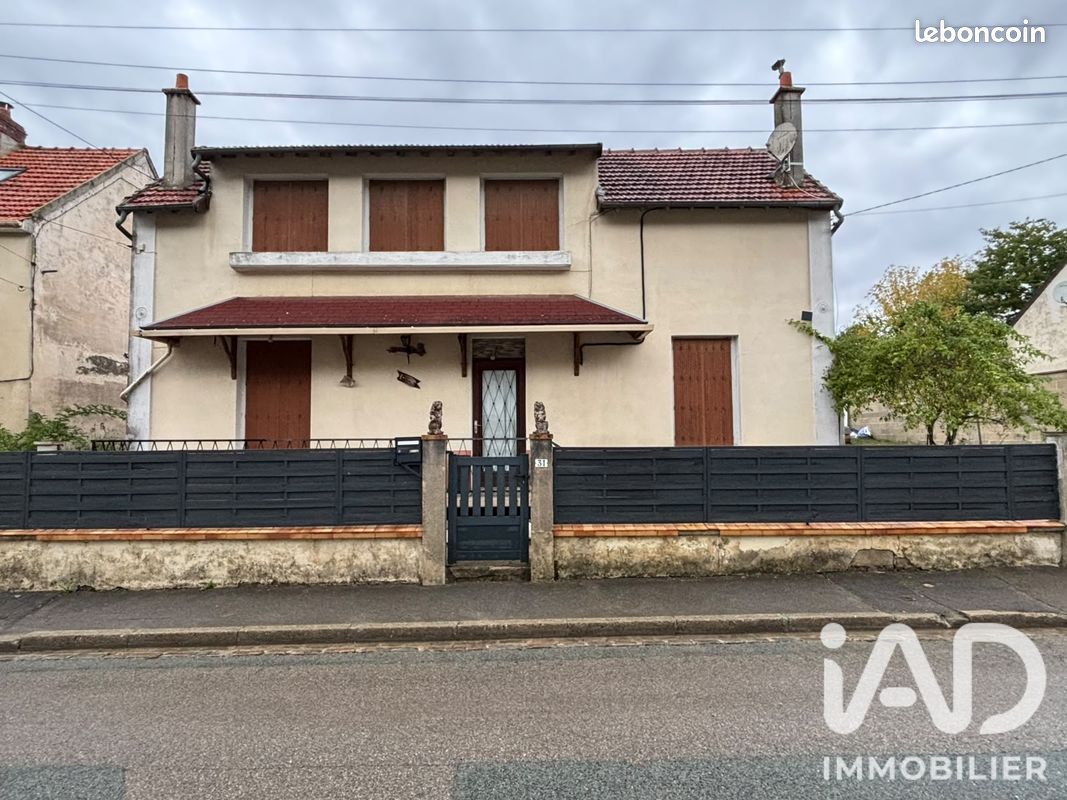 Maison 4 pièces 96 m² · à Oissery · 96 m² · 294 000 €