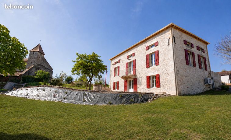 Maison 6 pièces 155 m2 avec comble aménageable