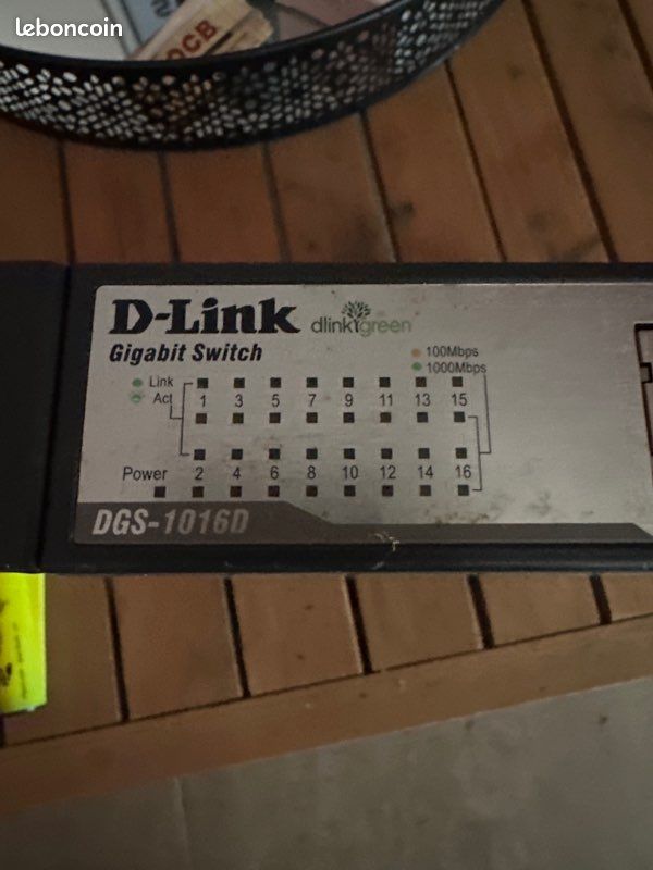 Switch dlink 16 ports gigabit (image 1)