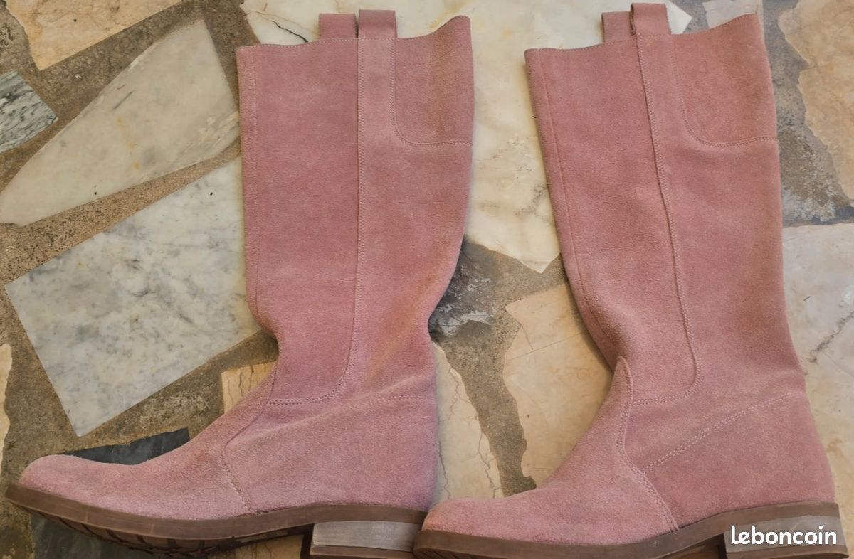 Bottes ROSA LIPTY En Daim Rose Pâle - Taille 35 (EU) / 2,5 (UK) - Occasion Avec Légères Traces