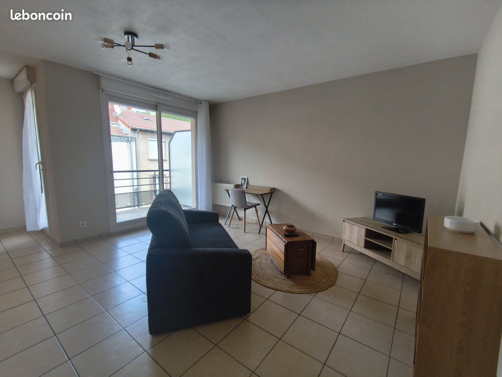 Appartement 2 pièces 47 m² · à Saint-Étienne · 47 m² · 590 €