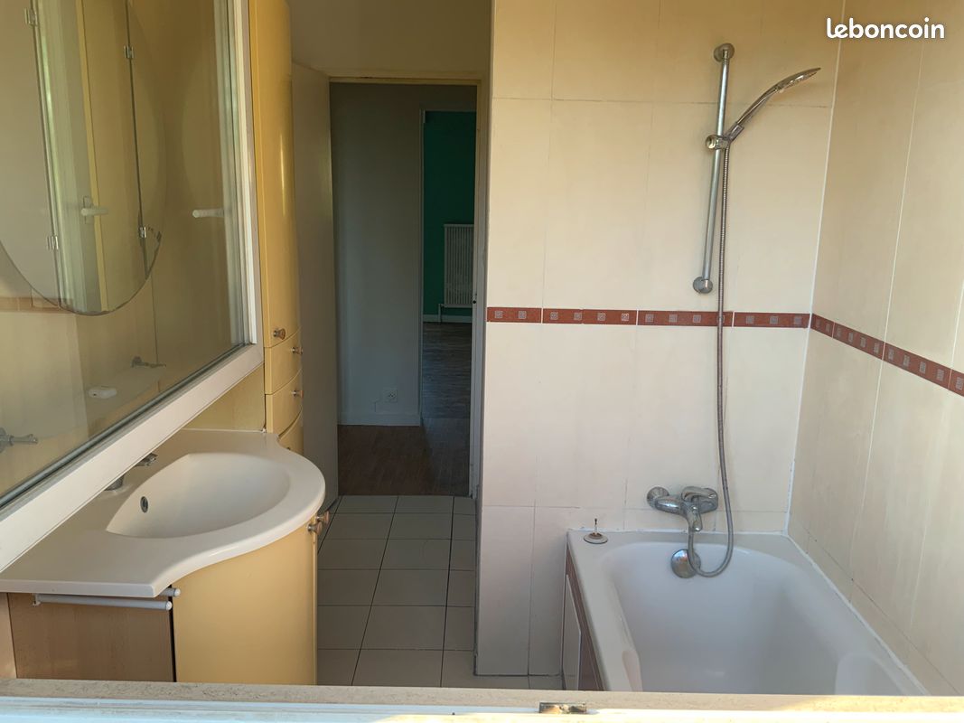 Appartement 2 pièces 47 m² · à Thionville · 47 m² · 120 000 €