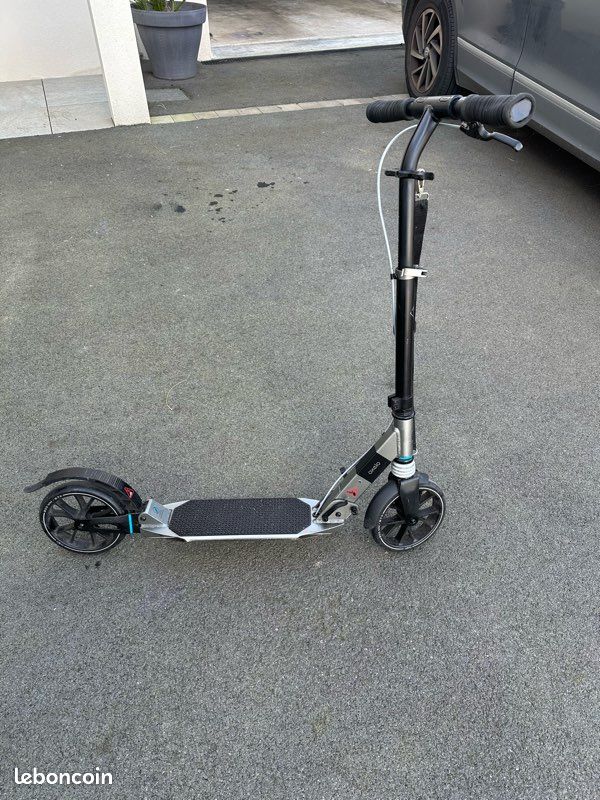 Trottinette Adulte Oxelo Pliable - Bon état - Bleue - Décathlon