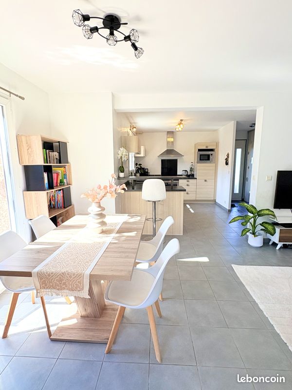 Maison/Villa 4 chambres (image 4)