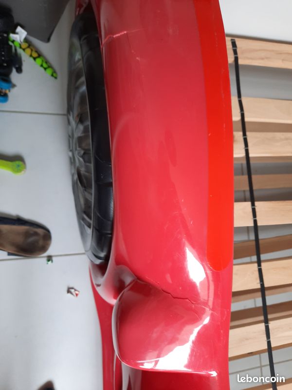 Lit CARS (image 3)