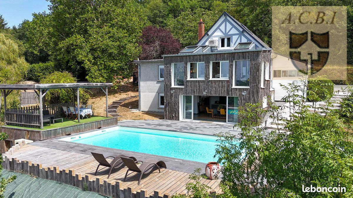 Maison 8 pièces 200 m² · à Montoire-sur-le-Loir · 200 m² · 483 000 €