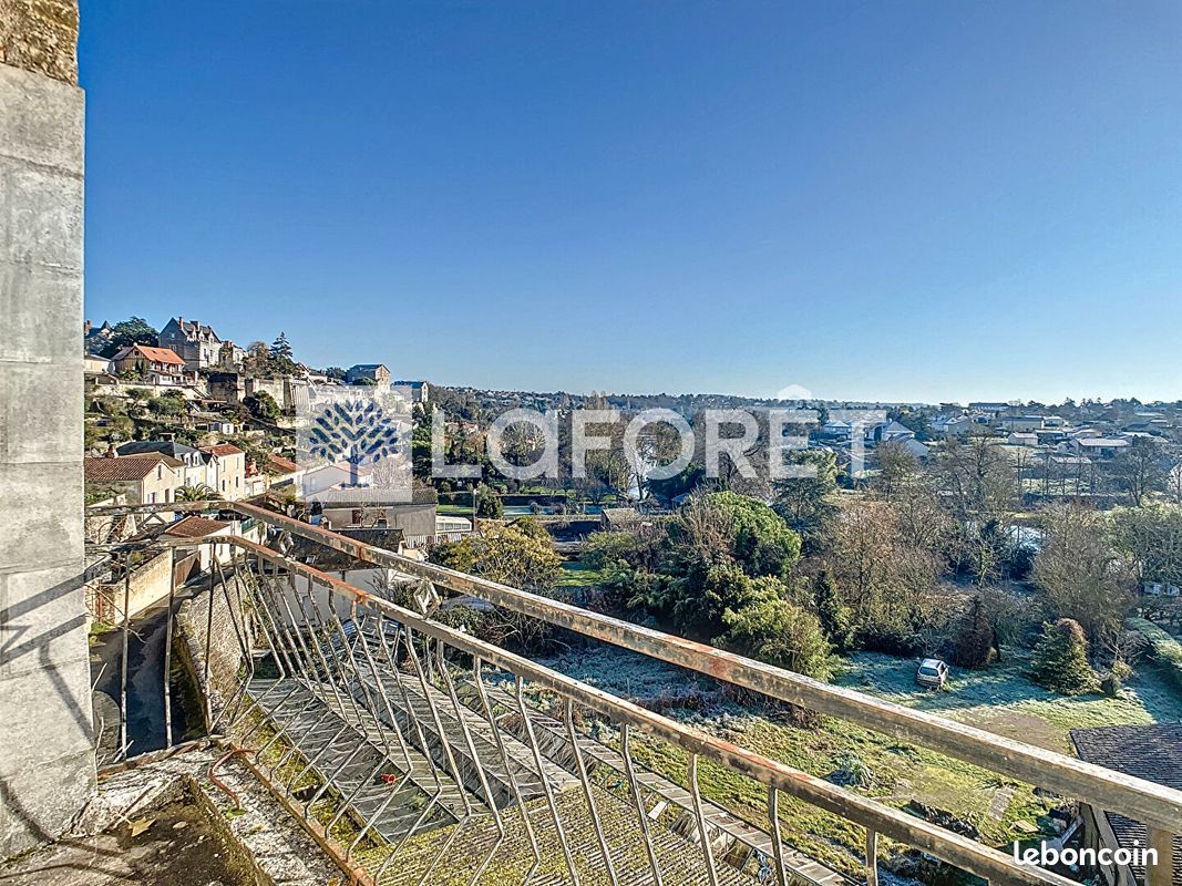 Maison 1 pièce 135 m² - Thouars 79100 (image principale 6)