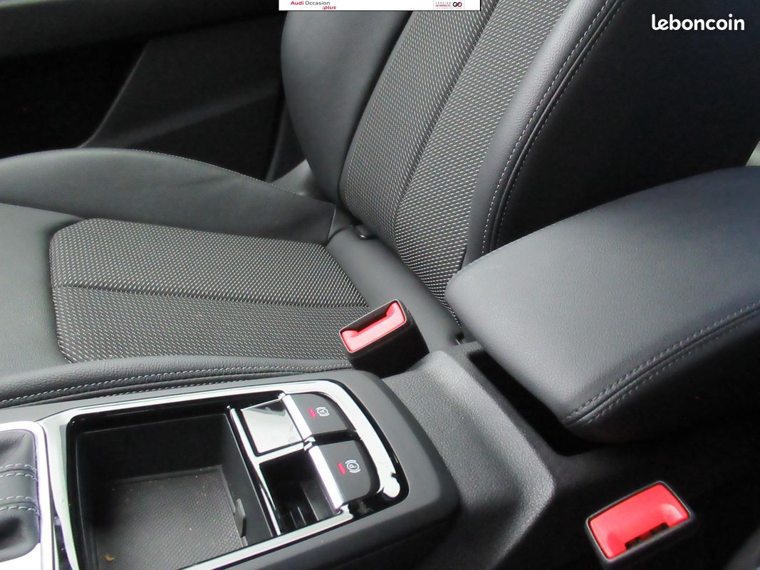 AUDI Q2 35 TFSI 150 S tronic 7 S line (image 27)