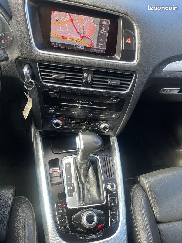 Audi Q5 2.0 TDI 177CH FAP AMBITION LUXE QUATTRO S TRONIC 7 (image 6)