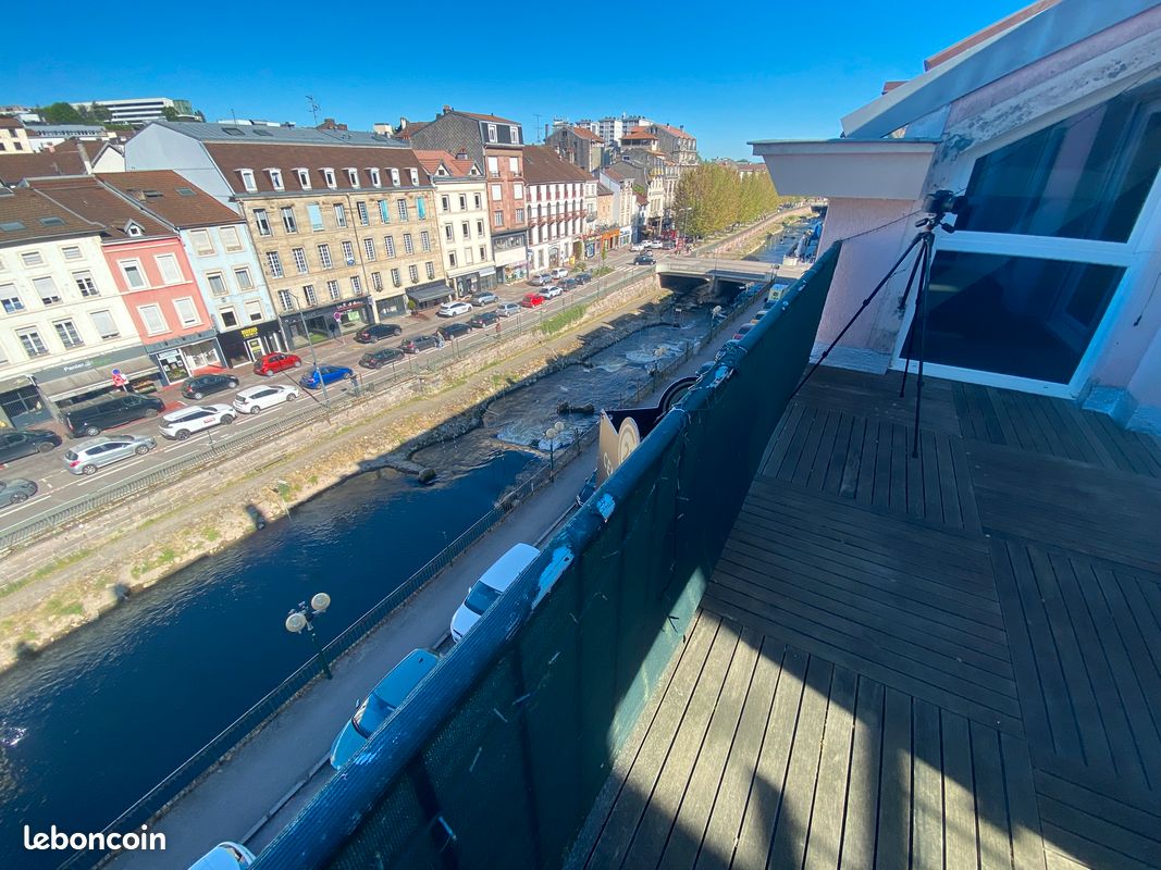 Appartement 5 pièces 126 m² · à Épinal · 126 m² · 830 €