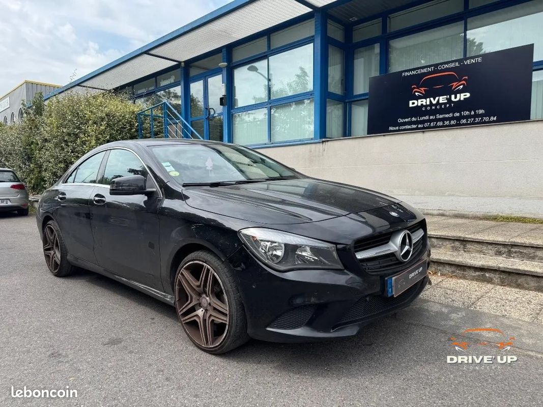 Mercedes Classe Cla Coupé 180 CDi 1.5 CDI 7G-DCT 109 cv Boîte auto (image 1)