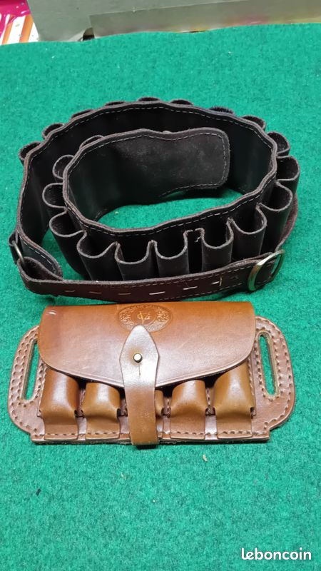 Vends cartouchière cuir calibre 12 (image 1)