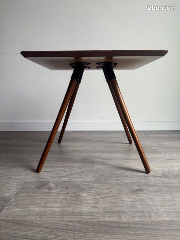 Table d’appoint (image 2)
