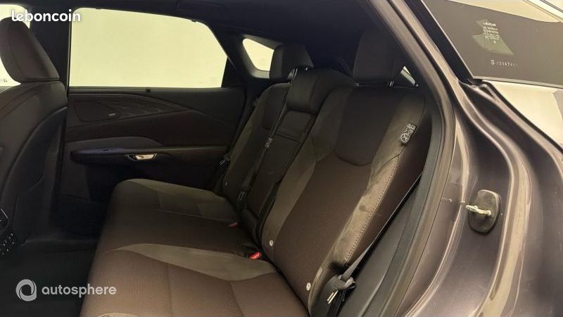 Lexus Rx 450h+ Executive 4WD MY26 (image 13)