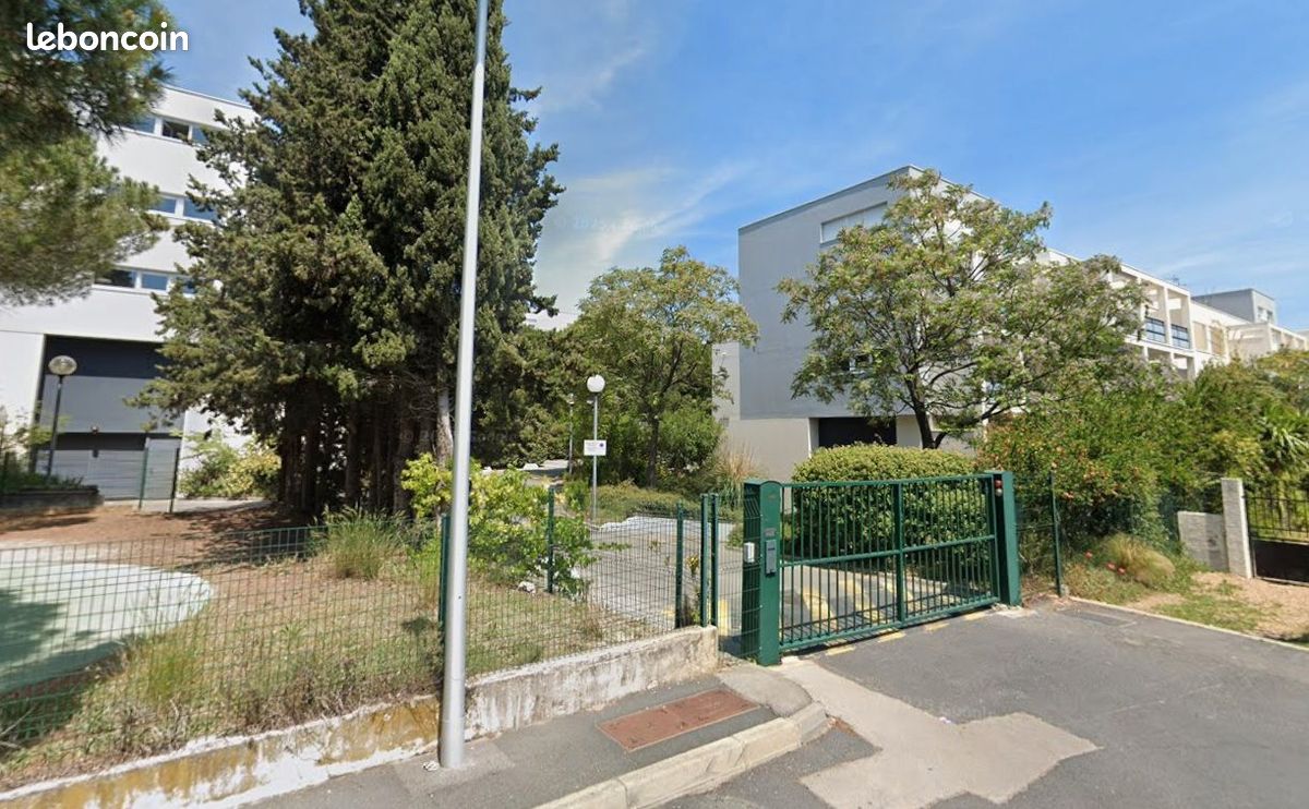 Parking 30 m² · à Montpellier · 30 m² · 150 €