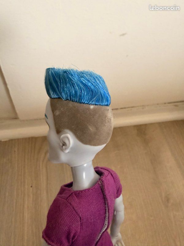 Ghoulia et Grotoumou monster high (image 8)