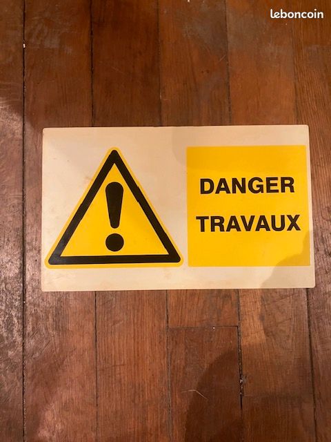 Panneau danger travaux (image 1)