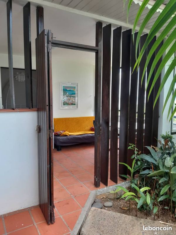 Appartement 2 pièces 30 m² · à La Trinité · 30 m² · 700 €
