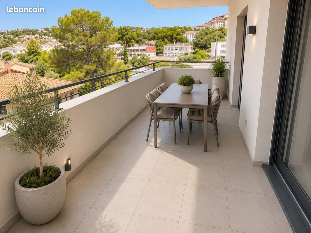 Appartement 3 pièces 70 m² · à Saint-Raphaël · 70 m² · 369 000 €