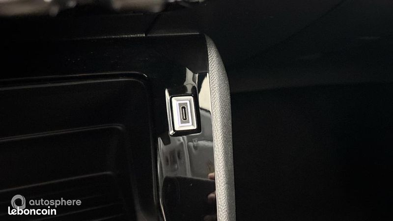Peugeot 208 1.2 Hybrid 100ch Active e-DCS6 (image 30)