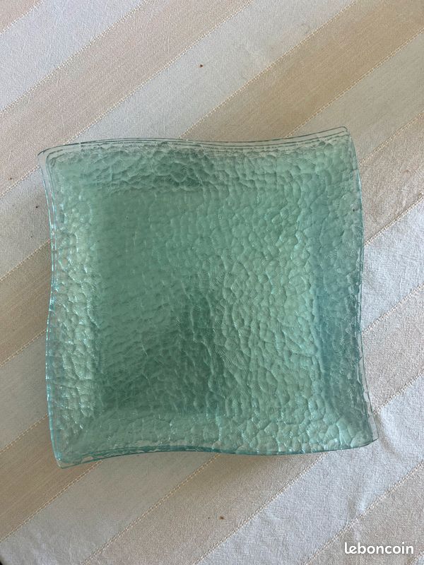 Assiettes en verre transparentes (image 2)