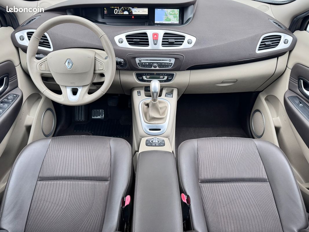 RENAULT SCENIC III PRIVILEGE 1.5 DCI 110cv BV AUTO 5 PORTES (image 3)