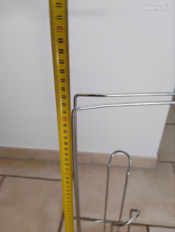 Porte papier toilettes en métal (image 2)