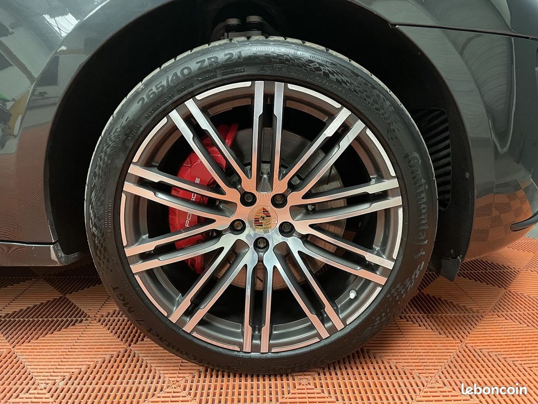 Porsche MACAN 3.6 V6 440CH TURBO PACK PERFORMANCE PDK (image 11)