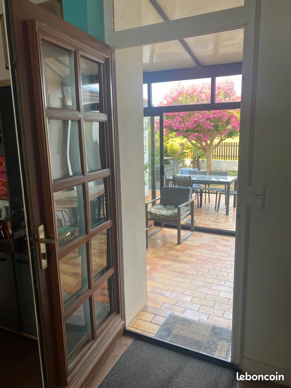 Maison 10 pièces 210 m² · à Saintes · 210 m² · 349 000 €