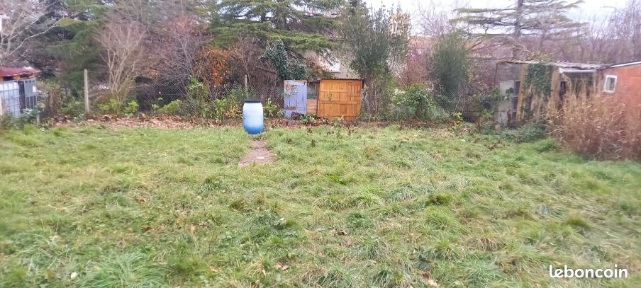 Terrain 300 m² · à Lagarrigue · 300 m² · 29 000 €