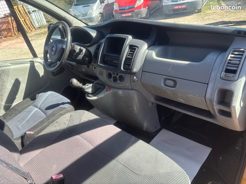 OPEL VIVARO 2l CDTI 115 CV L2 H1 CLIM RÉGULATEUR (image 5)