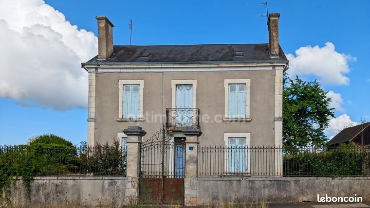 Maison 10 pièces 154 m²