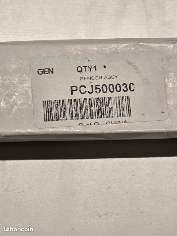 Sonde de niveau d'eau Land Rover PCJ500030 neuve (image 2)