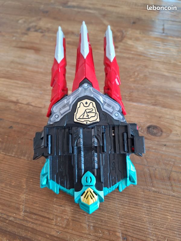 Groffe power rangers lumineux et sonore (image 1)