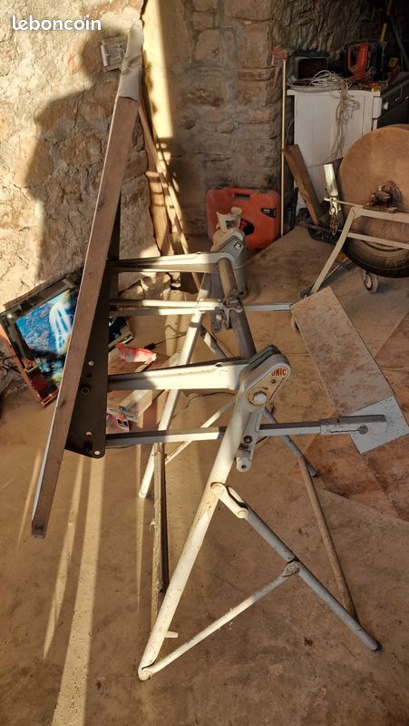Table à dessin industriel (image 6)