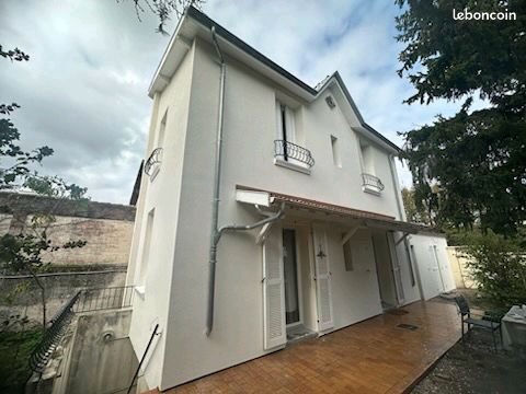 Maison 5 pièces 82 m² · à Romans-sur-Isère · 82 m² · 840 €/mois