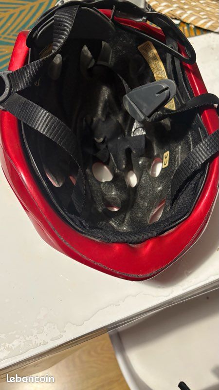 Casque met estro mips rouge (image 3)