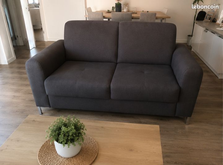 Canapé gris anthracite - Très bon état - Livraison offerte (image 1)