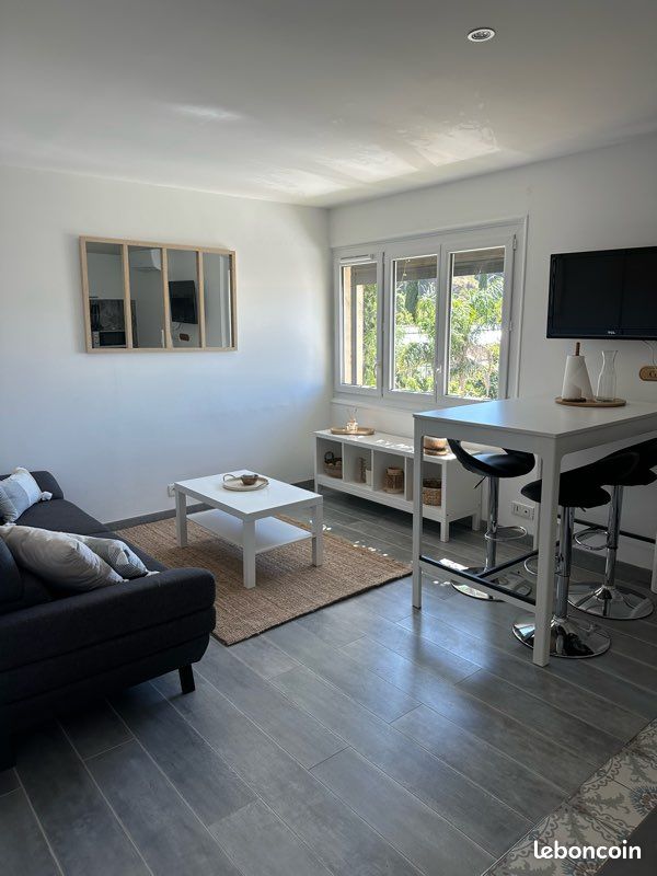 Appartement 2 pièces 28 m² · à Roquebrune-sur-Argens · 28 m² · 855 €/mois