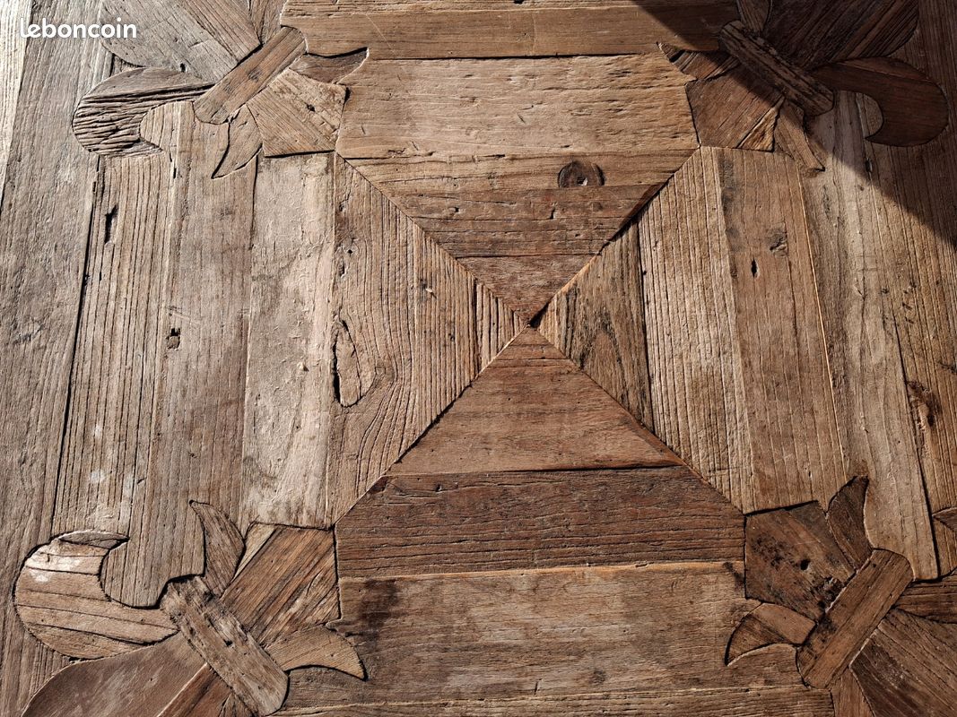 Table en bois (image 5)