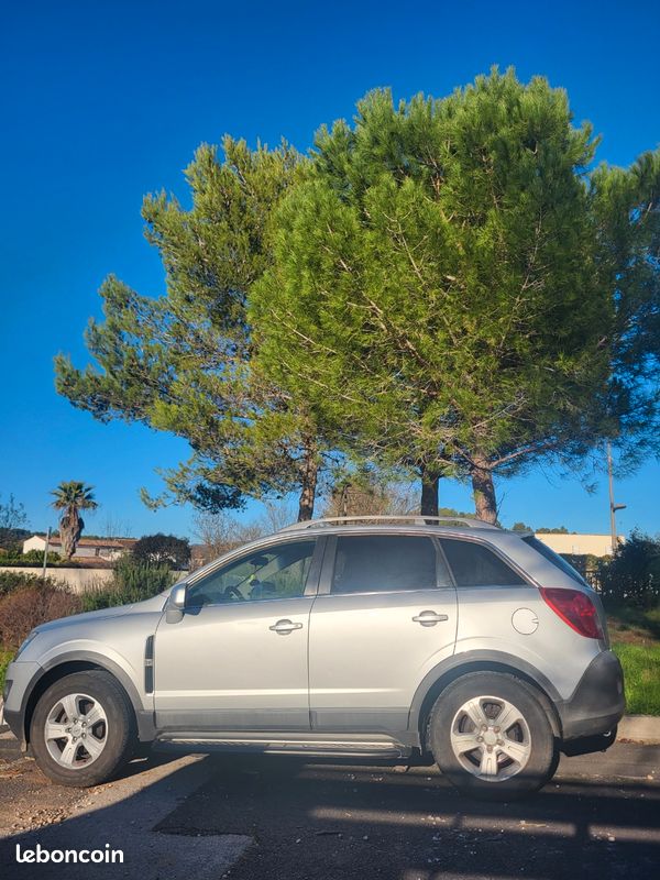 Vend opel antara 2L2 cdti - Voitures
