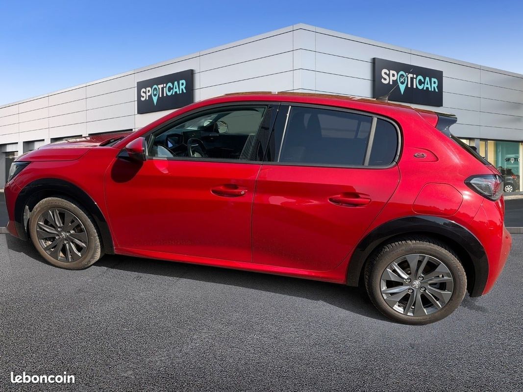 PEUGEOT 208 Electrique 50 kWh 136ch Allure Business (image 2)